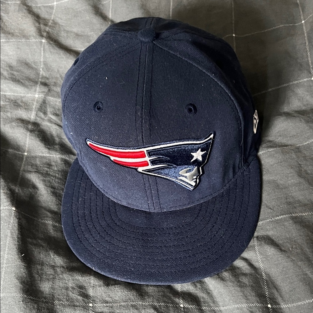 New Era New England Patriots 59FIFTY Fitted Hat Navy 7 1/8 NFL Cap